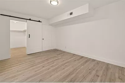 3300 Yorktown Street #15, Houston, TX 77056 - Photo 19