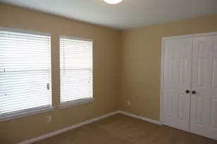 11107 Lori Falls Ct, Houston, TX 77065 - Photo 7