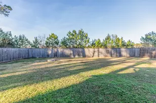 1290 Tallow Cir, Sour Lake, TX 77659 - Photo 37