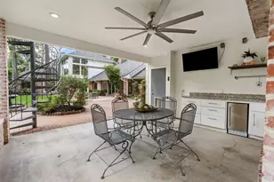 802 Flint River Dr, Houston, TX 77024 - Photo 35