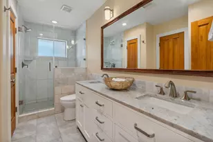 802 Flint River Dr, Houston, TX 77024 - Photo 23