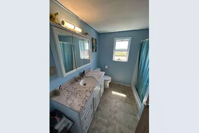 437 County Road 201, Sargent, TX 77414 - Photo 5