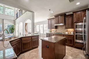 11306 Longmire Creek Ct, Conroe, TX 77304 - Photo 17