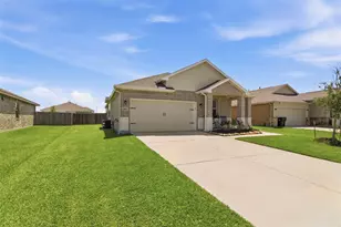 611 Walnut Branch Dr, Baytown, TX 77523 - Photo 5
