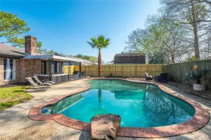 5509 Thornwood Cir, Dickinson, TX 77539 - Photo 27