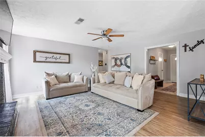 5509 Thornwood Circle, Dickinson, TX 77539 - Photo 13