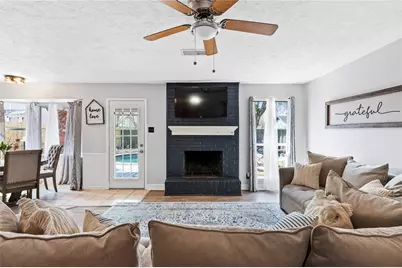 5509 Thornwood Circle, Dickinson, TX 77539 - Photo 15