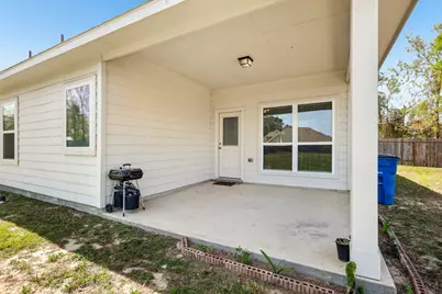 18473 Railroad Avenue, New Caney, TX 77357 - Photo 19