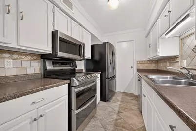 7400 Bellerive Drive #502, Houston, TX 77036 - Photo 15