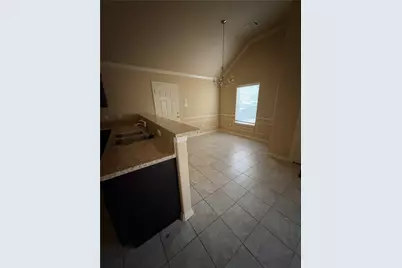 8031 Canyon Street, Houston, TX 77051 - Photo 5