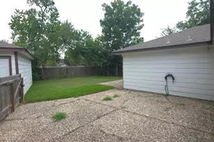 1119 Montour Dr, Houston, TX 77062 - Photo 25