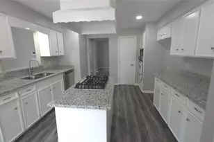1119 Montour Dr, Houston, TX 77062 - Photo 9