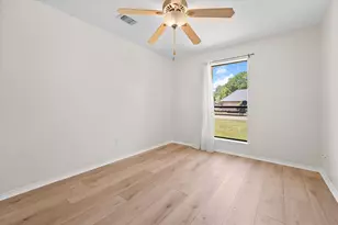 14219 Swanfield Dr, Houston, TX 77083 - Photo 29
