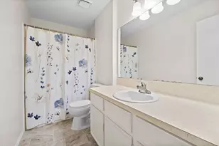 14219 Swanfield Dr, Houston, TX 77083 - Photo 27