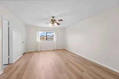 14219 Swanfield Drive, Houston, TX 77083 - Photo 21
