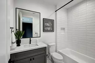 903 E 25th St, Houston, TX 77009 - Photo 29