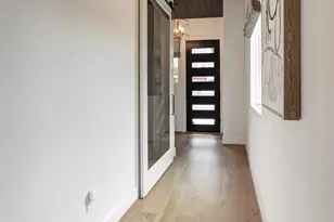 903 E 25th St, Houston, TX 77009 - Photo 17