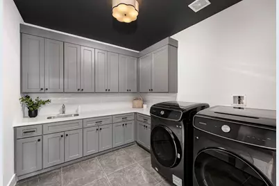 903 E 25th Street, Houston, TX 77009 - Photo 35