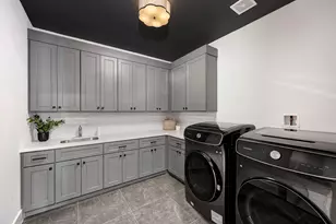 903 E 25th St, Houston, TX 77009 - Photo 35