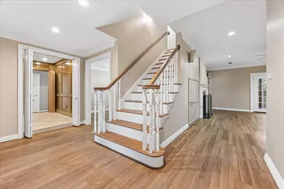 636 Rancho Bauer Drive, Houston, TX 77079 - Photo 9