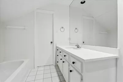 636 Rancho Bauer Drive, Houston, TX 77079 - Photo 35