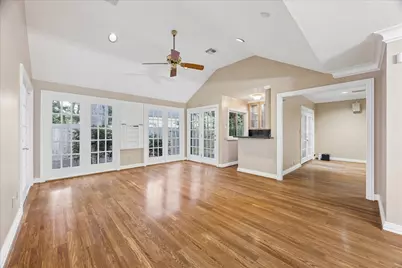 636 Rancho Bauer Drive, Houston, TX 77079 - Photo 15
