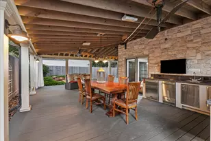 636 Rancho Bauer Dr, Houston, TX 77079 - Photo 3