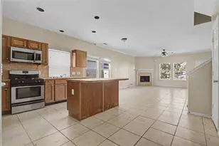 5934 Sugar Field Ln, Katy, TX 77449 - Photo 3