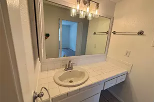 2800 Jeanetta St, Houston, TX 77063 - Photo 17