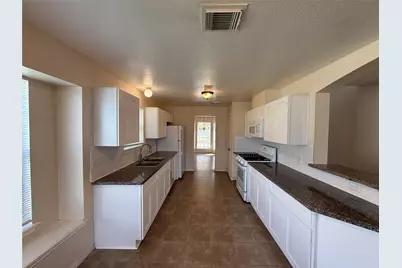 2226 Dawn Shadow Way, Fresno, TX 77545 - Photo 3