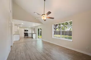 5410 Forest Trails Dr, Houston, TX 77084 - Photo 11