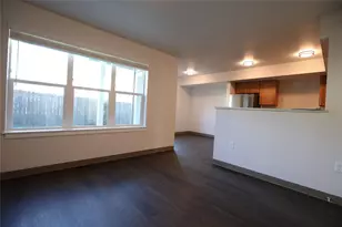 900 N Oak Harbor St, Oak Harbor, WA 98277 - Photo 9