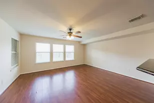 2411 Gable Hollow Ln, Katy, TX 77450 - Photo 11