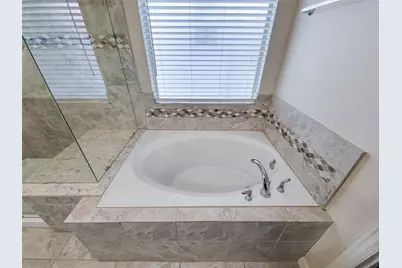 1506 Brayson Oaks Place, Houston, TX 77043 - Photo 31