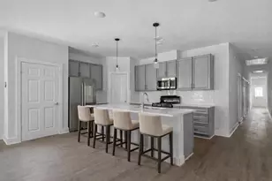 6010 Bobby Burns St, Houston, TX 77028 - Photo 5