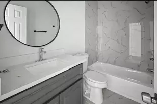 6010 Bobby Burns St, Houston, TX 77028 - Photo 15