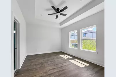 6010 Bobby Burns Street, Houston, TX 77028 - Photo 13
