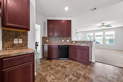 10619 Blithe Oak Court, Tomball, TX 77375 - Photo 15