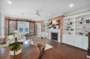 537 W 22nd St, Houston, TX 77008 - Photo 1