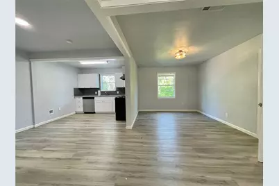 150 Huisache Street, Lake Jackson, TX 77566 - Photo 5