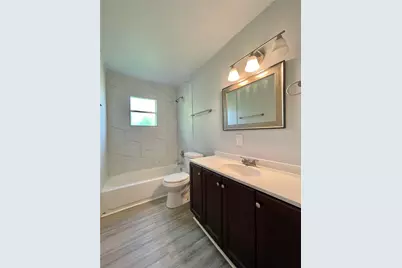 150 Huisache Street, Lake Jackson, TX 77566 - Photo 9