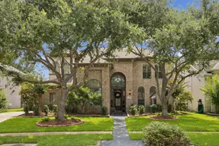 934 Poydras St, Sugar Land, TX 77498 - Photo 3