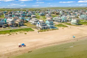 2798 Tradewind Ln, Crystal Beach, TX 77650 - Photo 37