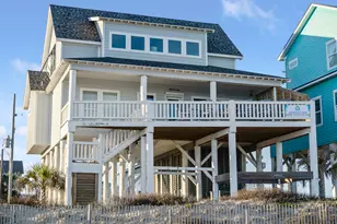 2798 Tradewind Ln, Crystal Beach, TX 77650 - Photo 3