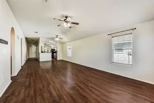 7450 Ida Wells Forest Dr, Houston, TX 77016 - Photo 9