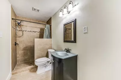 7450 Ida Wells Forest Drive, Houston, TX 77016 - Photo 23