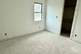 711 E 26th St, Houston, TX 77009 - Photo 13