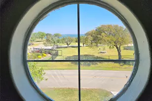 532 Bayshore Dr, La Porte, TX 77571 - Photo 23