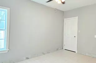 532 Bayshore Dr, La Porte, TX 77571 - Photo 9