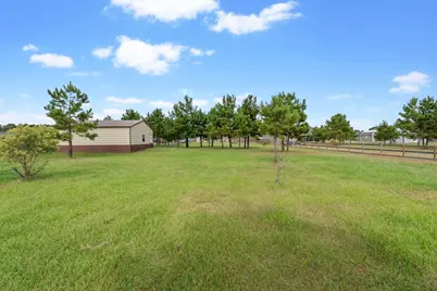 16450 Stonewall Street, Conroe, TX 77303 - Photo 37
